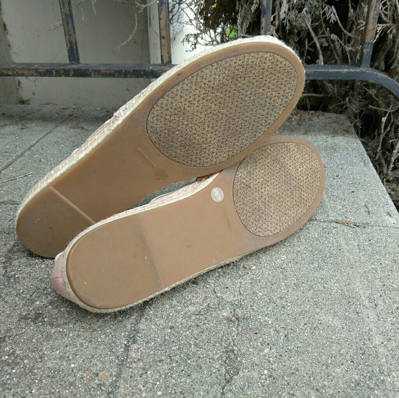 Enzo Angiolini Fenz Espadrilles - Picture 5 of 5